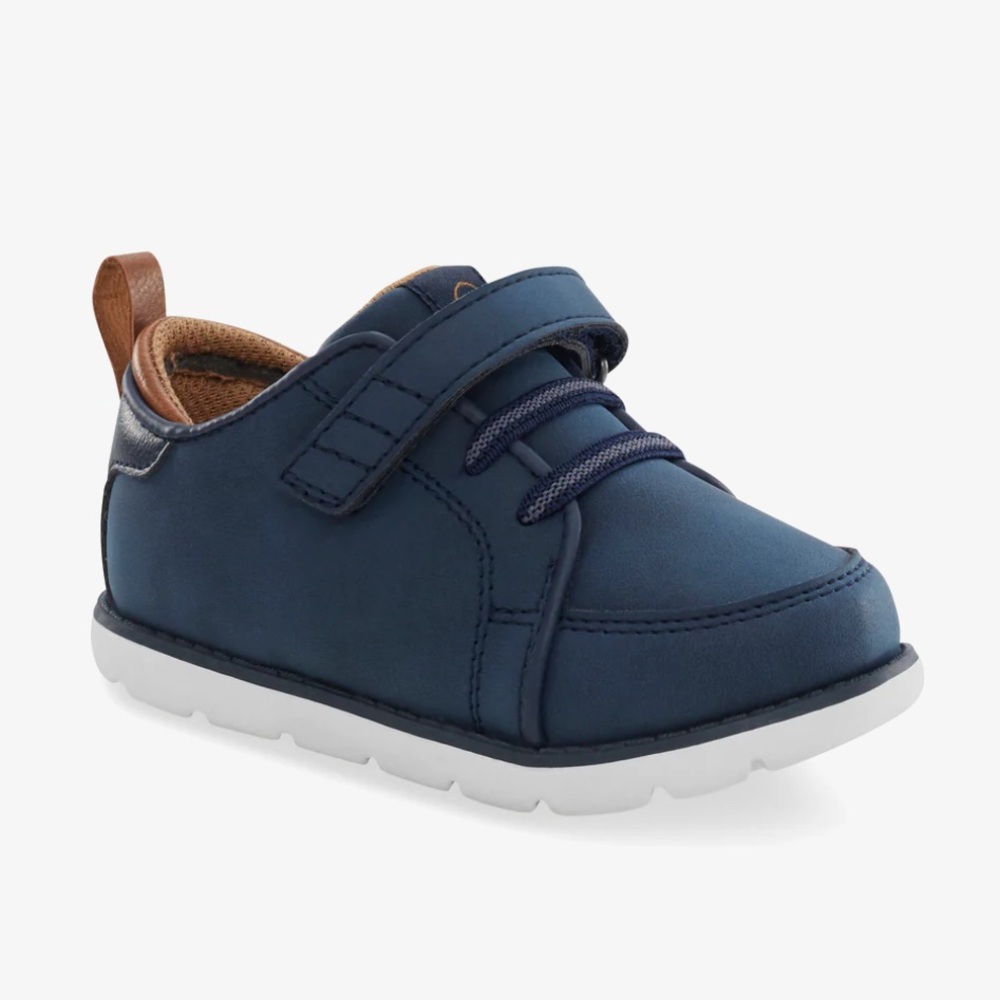 Stride Rite Ethan Sneaker in Navy, Little Kids Size 11M